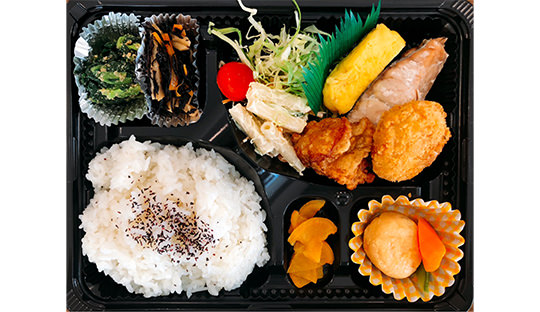 バランスの取れた人気の「彩り弁当 」